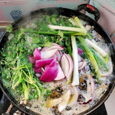 火锅调料的制作与家常菜搭配