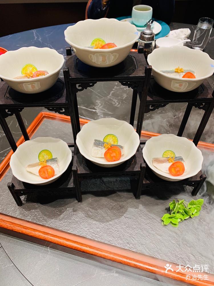 如何挑选优质的鱼翅作为寿司材料